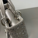 Sac à bandoulière Mini Lady Dior en Satin avec strass gris - Christian Dior