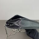 Sac à bandoulière Wallet-On-Chain en cuir noir - Chanel