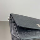 Sac à bandoulière Wallet-On-Chain en cuir noir - Chanel
