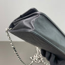 Sac à bandoulière Wallet-On-Chain en cuir noir - Chanel