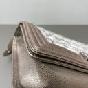 Sac à bandoulière Boy en cuir caviar marron et tweed - Chanel