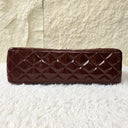 Sac à bandoulière Maxi Jumbo en cuir verni bordeaux - Chanel