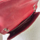 Sac à bandoulière Maxi Jumbo en cuir verni bordeaux - Chanel