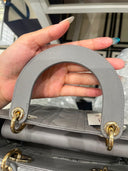 Sac à bandoulière Lady Dior Small en cuir lisse gris - Christian Dior
