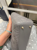 Sac à bandoulière Lady Dior Small en cuir lisse gris - Christian Dior