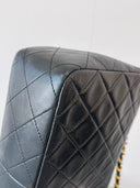 Sac à bandoulière Timeless Square en cuir lisse noir - Chanel