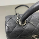 Sac à bandoulière Coco Handle en cuir caviar noir - Chanel
