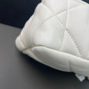 Sac à bandoulière Chanel 19 small en cuir blanc - Chanel