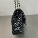Sac à bandoulière Timeless 25CM en cuir verni noir - Chanel