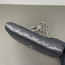 Sac à bandoulière Wallet On Chain en cuir lisse noir - Chanel