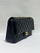 Sac à bandoulière Timeless 25 en cuir lisse noir - Chanel
