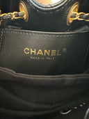 Sac à épaule Mini Sac Chanel 25 en cuir caviar noir - Chanel