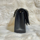Sac à bandoulière Timeless 25 en cuir caviar noir - Chanel