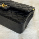 Sac à bandoulière Timeless 25 en cuir lisse noir - Chanel