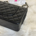 Sac à bandoulière Timeless 25 en cuir lisse noir - Chanel
