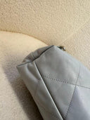 Sac à épaule Chanel 22 en cuir bleu/gris - Chanel