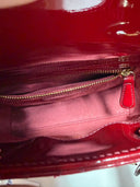 Sac à bandoulière Mini Lady Dior en cuir verni rouge - Christian Dior