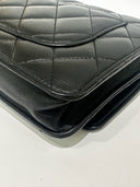 Sac à bandoulière Wallet-On-Chain en cuir lisse noir - Chanel