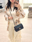 Sac à bandoulière Timeless mini en tweed bleu - Chanel