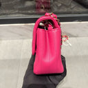 Sac à bandoulière Timeless 20CM en cuir chevron rose - Chanel
