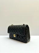 Sac à bandoulière Timeless 23CM en cuir lisse - Chanel