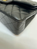 Sac à bandoulière Timeless 23CM en cuir lisse - Chanel