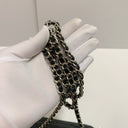 Sac à bandoulière Wallet-On-Chain en cuir caviar noir - Chanel