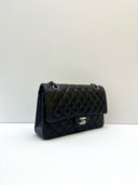 Sac à bandoulière Timeless 11.12 en cuir lisse noir - Chanel
