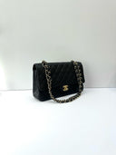 Sac à bandoulière Timeless 11.12 en cuir caviar noir - Chanel