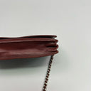Sac à bandoulière Wallet-On-Chain en cuir caviar bordeaux - Chanel