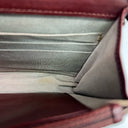 Sac à bandoulière Wallet-On-Chain en cuir caviar bordeaux - Chanel