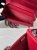Sac à bandoulière Wallet-On-Chain en cuir lisse rouge - Chanel