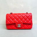 Sac à bandoulière Timeless 20CM en cuir lisse rouge - Chanel