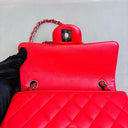 Sac à bandoulière Timeless 20CM en cuir lisse rouge - Chanel