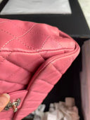 Sac à bandoulière Timeless 20CM en cuir lisse rose - Chanel