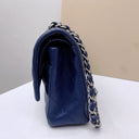 Sac à bandoulière Timeless 11.12 en cuir caviar bleu - Chanel
