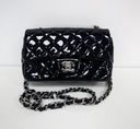 Sac à bandoulière Mini Timeless 20CM en cuir verni noir - Chanel