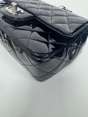 Sac à bandoulière Mini Timeless 20CM en cuir verni noir - Chanel