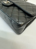 Sac à bandoulière Timeless 11.12 en cuir lisse noir - Chanel