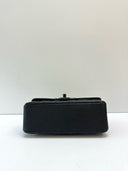 Sac à bandoulière Mini Timeless  Édition Limitée So Black en cuir lisse noir - Chanel