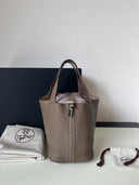 Sac à main Picotin 18 en cuir Togo étoupe - Hermès