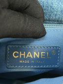 Sac à bandoulière Mood Mini Rectangulaire en denim bleu - Chanel