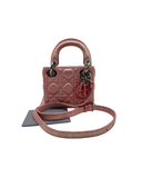 Sac à bandoulière Mini Lady Dior en satin rose - Christian Dior