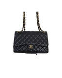 Sac à bandoulière Jumbo en cuir lisse noir - Chanel