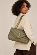 Sac à bandoulière Loulou Médium en cuir chevron kaki - Saint - Laurent