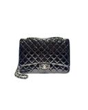Sac à bandoulière Maxi Jumbo en cuir verni noir - Chanel