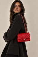 Sac à bandoulière Timeless 20CM en cuir lisse rouge - Chanel