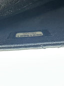 Sac à bandoulière Wallet-On-Chain en cuir lisse noir et doré - Chanel